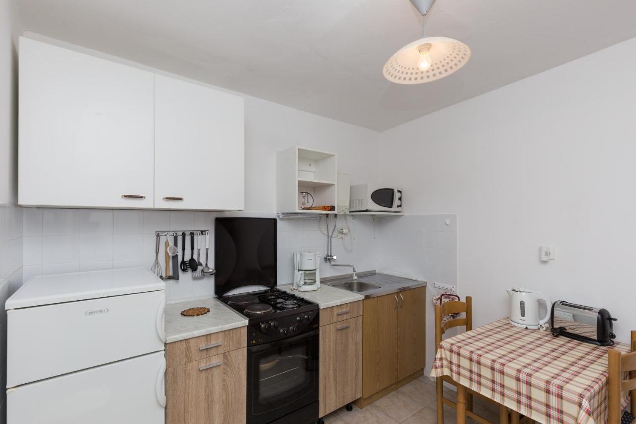 Apartments Miskovic Donje Celo الغرفة الصورة