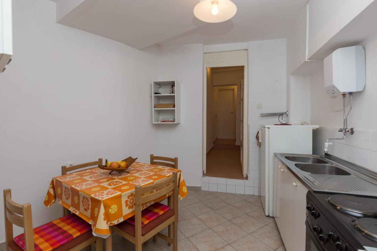 Apartments Miskovic Donje Celo الغرفة الصورة