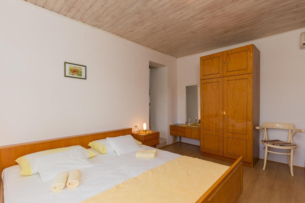 Apartments Miskovic Donje Celo الغرفة الصورة