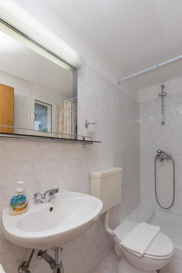 Apartments Miskovic Donje Celo الغرفة الصورة